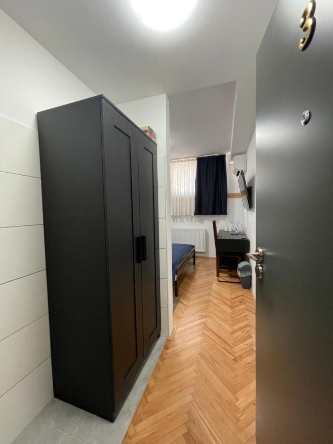 M-Blok Hotel Zagreb Exterior photo